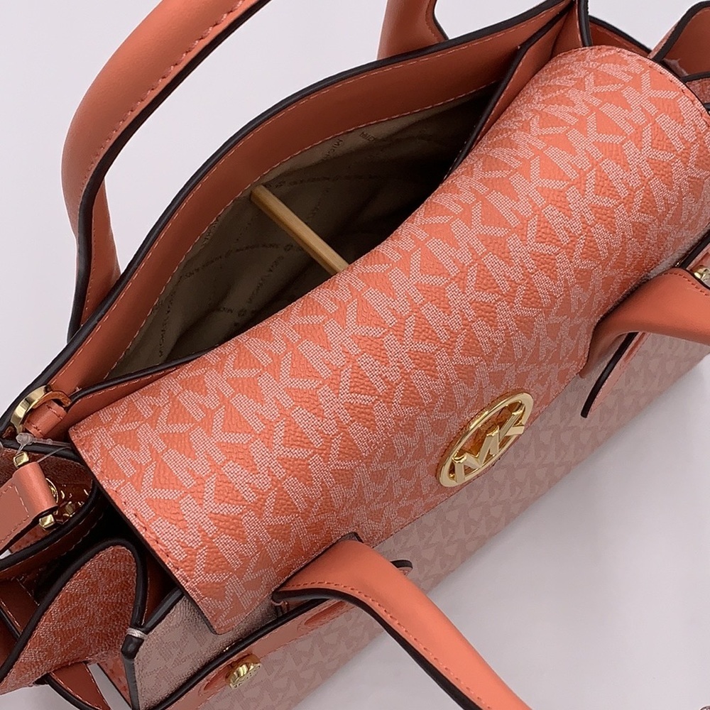 MICHAEL KORS
Carmen Medium Color-Block Logo Satchel color SHERBERT Multi - Picture 10 of 16